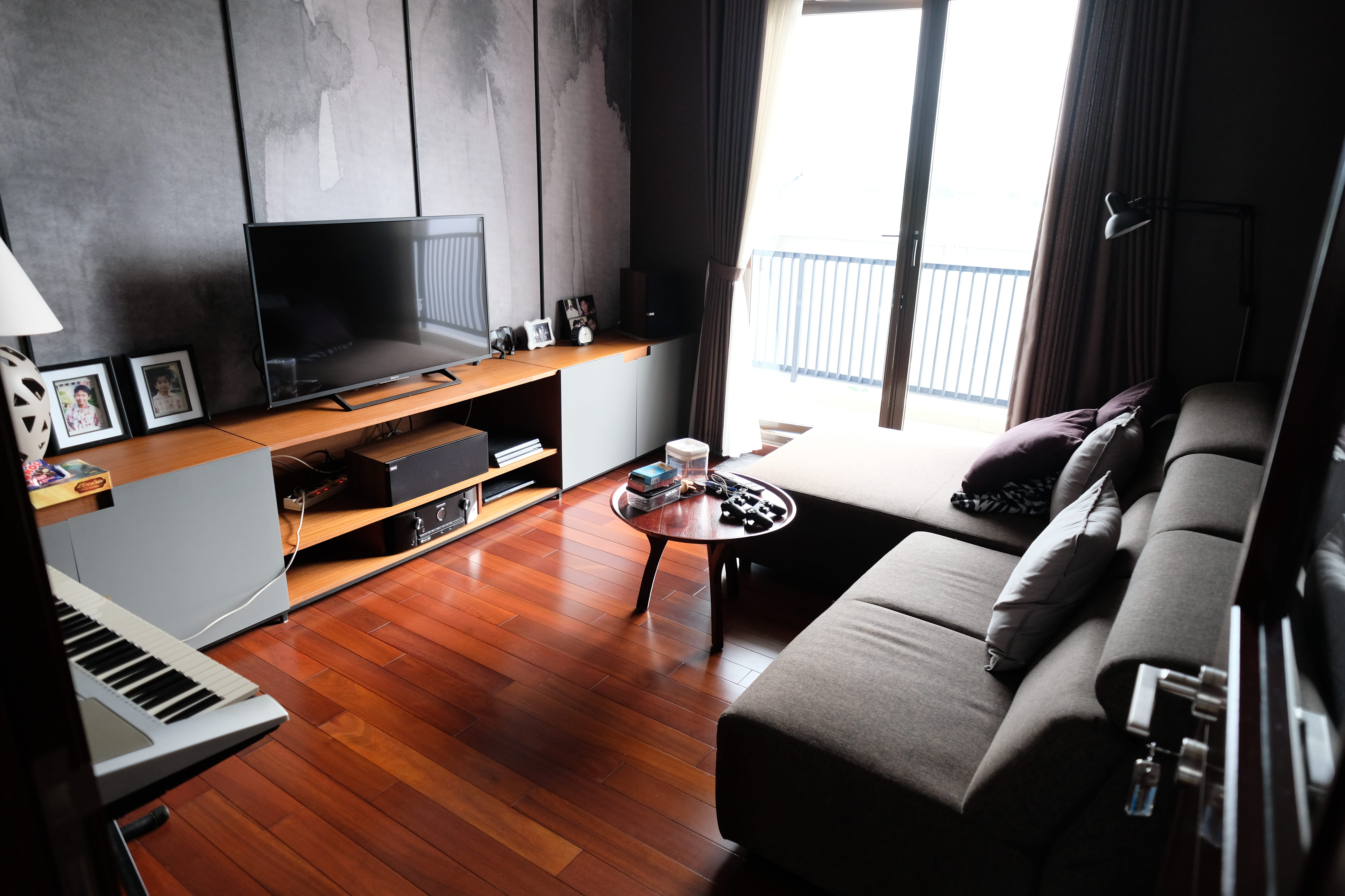 Living room flooring